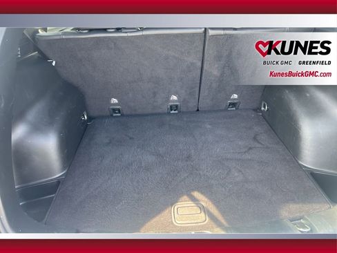 Used 2025 Jeep Compass Limited image 38