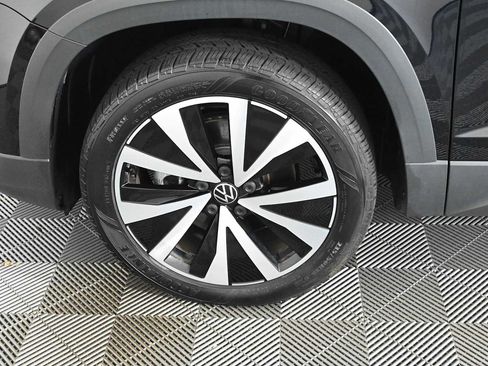 Certified 2023 Volkswagen Taos SE w/ Panoramic Sunroof Package FWD image 26