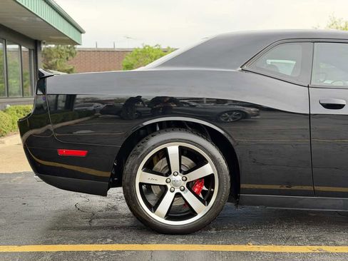 Used 2013 Dodge Challenger SRT8 w/ Harman Kardon Audio Group image 18