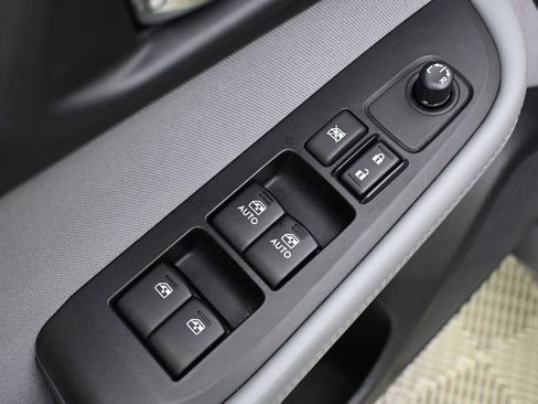 Used 2019 Subaru Outback 2.5i Premium image 22