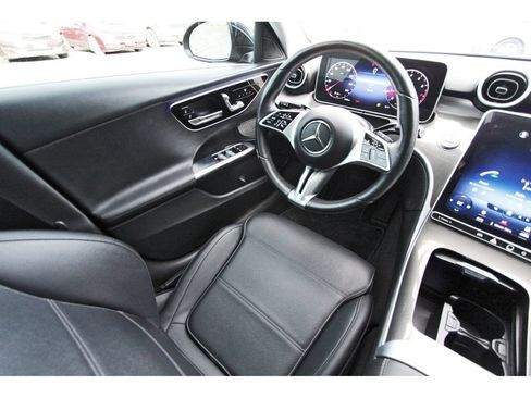 Used 2022 Mercedes-Benz C 300 4MATIC Sedan image 9