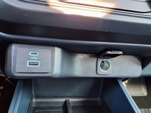 Used 2024 Ford Maverick XL image 7