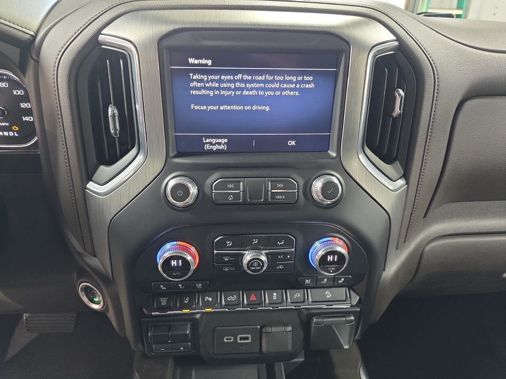 Used 2022 GMC Sierra 2500 Denali w/ Denali Ultimate Package AWD/4WD image 19
