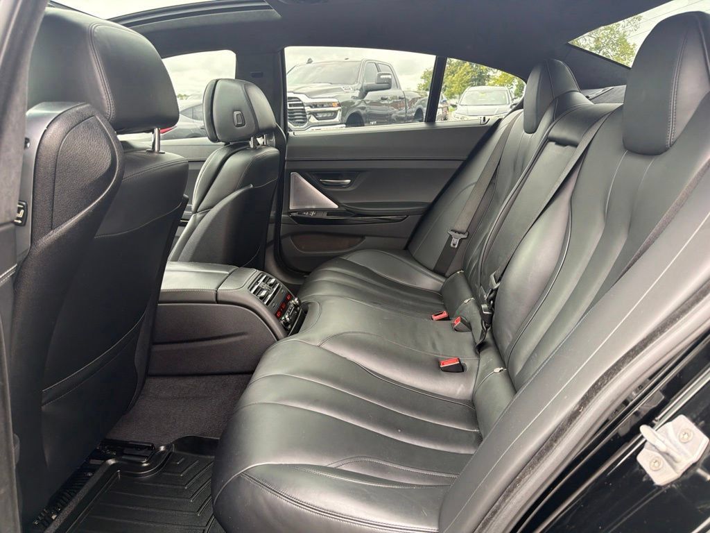 Used 2018 BMW ALPINA B6 xDrive Gran Coupe w/ Executive Package AWD/4WD image 27