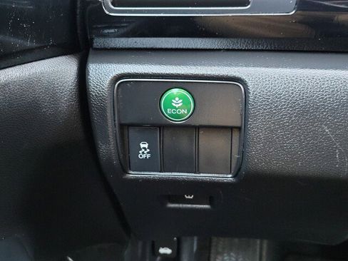 Used 2016 Honda Accord LX image 32