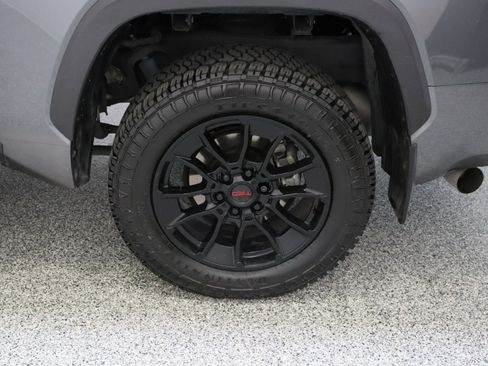 Used 2024 Toyota Tundra Limited w/ TRD Off-Road Package image 10