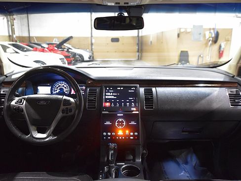 Used 2019 Ford Flex Limited w/ Class III Trailer Tow Package AWD/4WD image 31