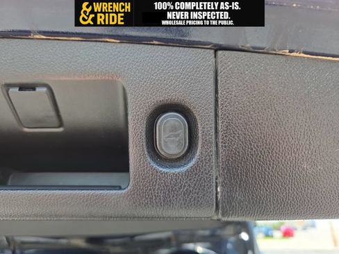 Used 2017 GMC Yukon XL SLT AWD/4WD image 27