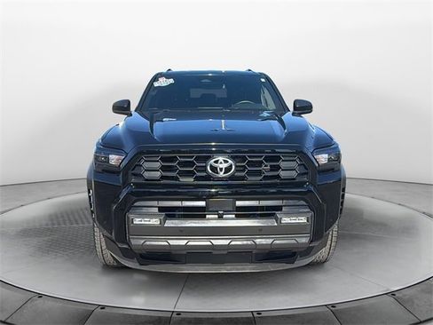 Used 2025 Toyota 4Runner TRD Off-Road image 2