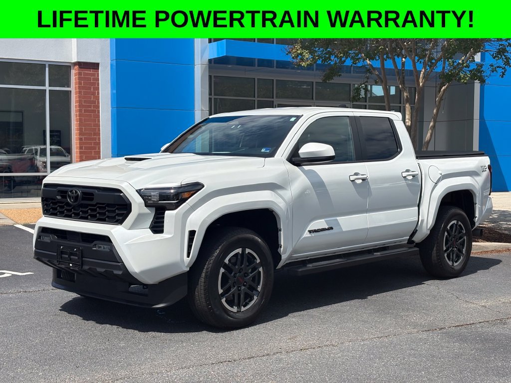 Used 2024 Toyota Tacoma TRD Sport AWD/4WD image 1
