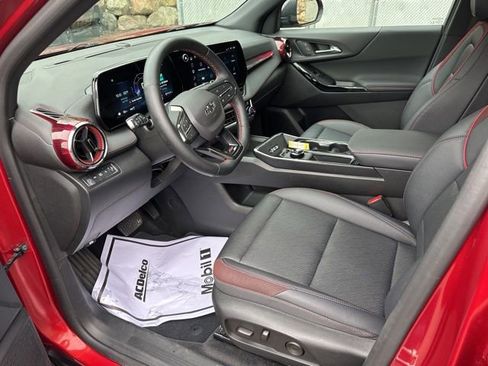 Used 2025 Chevrolet Equinox RS w/ Safety and Technology Package AWD/4WD image 13