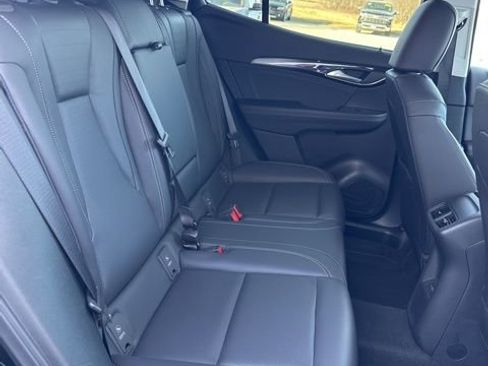 Used 2025 Buick Envision Preferred image 40