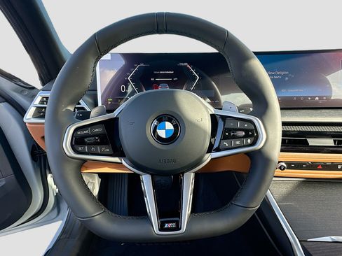 New 2026 BMW 330i Sedan w/ M Sport Package image 8