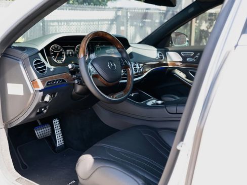 Used 2014 Mercedes-Benz S 63 AMG 4MATIC Sedan image 43