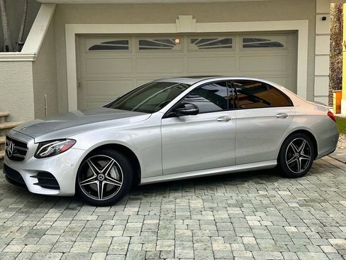 Used 2019 Mercedes-Benz E 300 w/ Premium 1 Package image 4