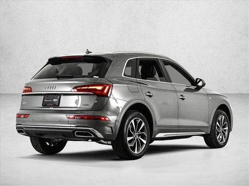 Used 2023 Audi Q5 2.0T Premium Plus w/ Premium Plus Package AWD/4WD image 5