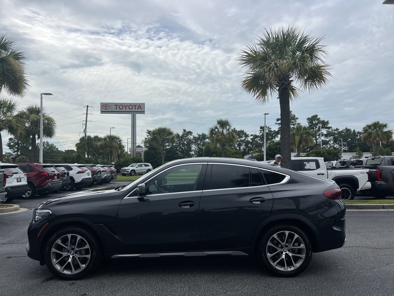 Used 2021 BMW X6 xDrive40i w/ Executive Package AWD/4WD image 7