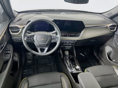 Used 2025 Chevrolet TrailBlazer ACTIV w/ Convenience Package image 20