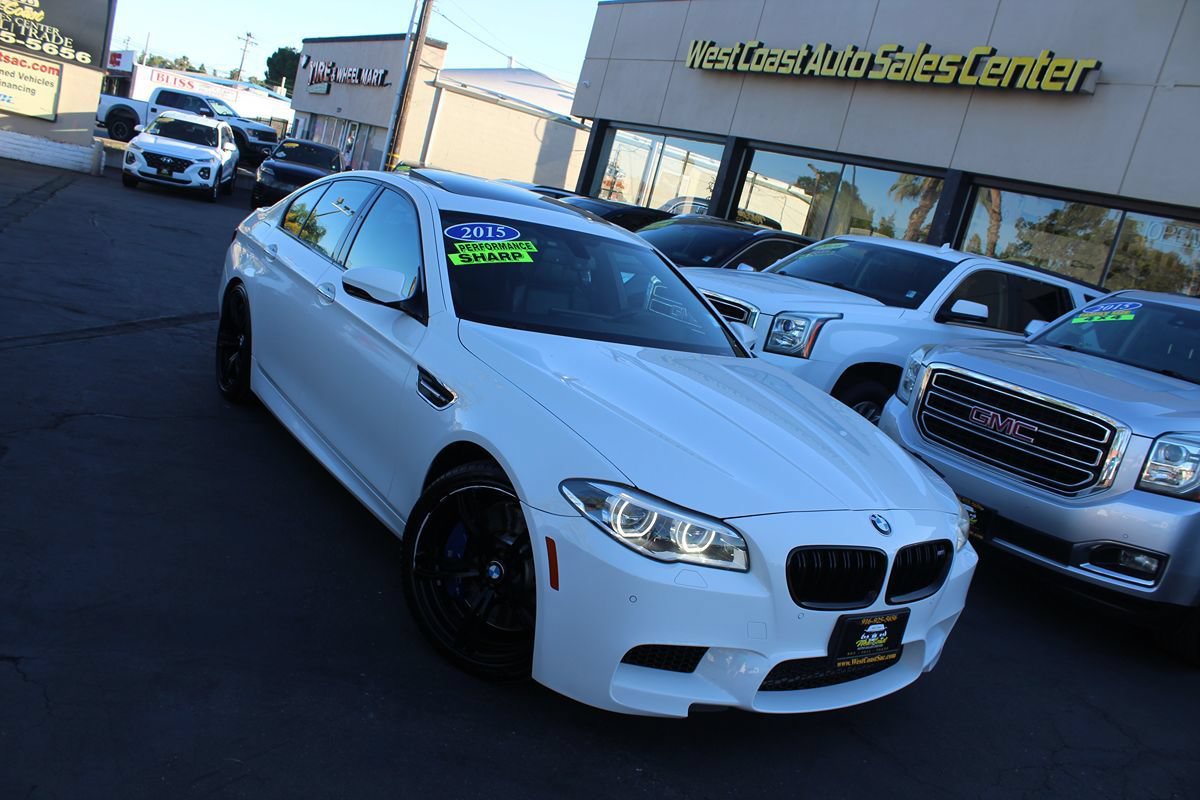 Used 2015 BMW M5 RWD image 42