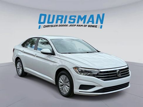 Used 2019 Volkswagen Jetta S w/ Driver Assistance Package FWD image 1