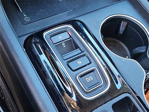 Used 2025 Honda Pilot Elite image 29