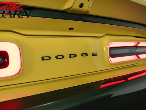 Used 2022 Dodge Challenger R/T Scat Pack image 13