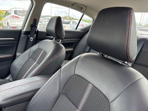 Used 2024 Nissan Altima 2.5 SR image 25