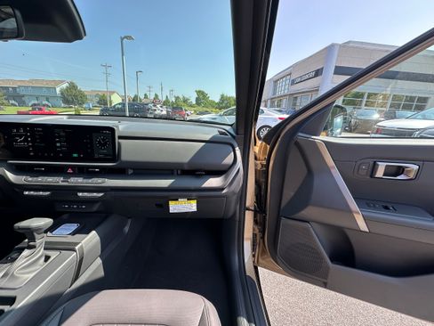 New 2027 Kia Seltos X-Line S AWD/4WD image 21