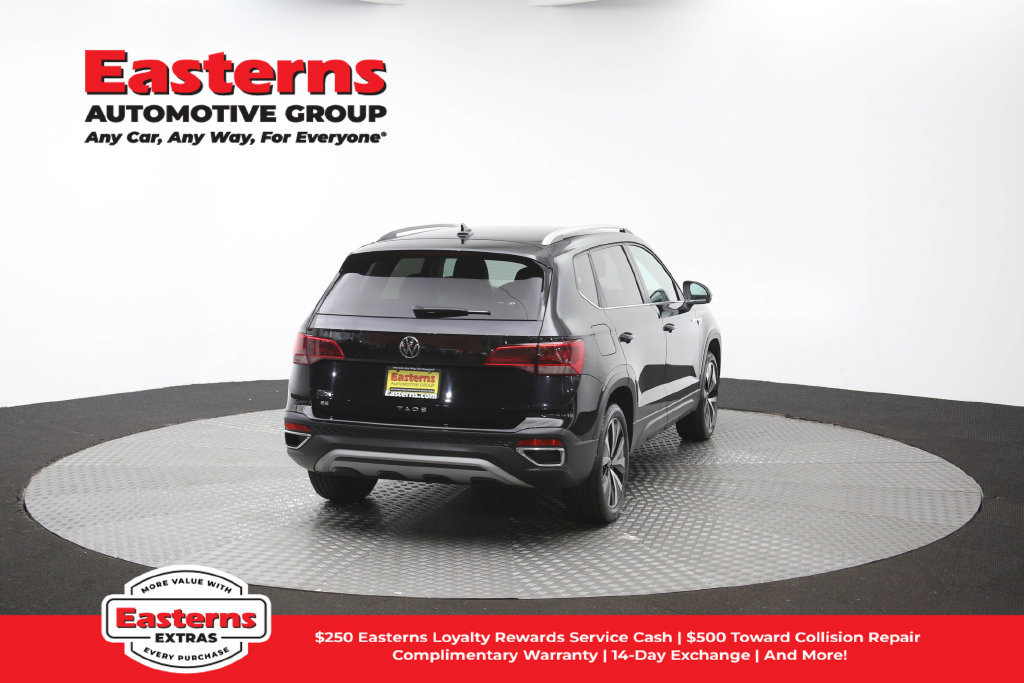 Used 2024 Volkswagen Taos SE FWD image 39