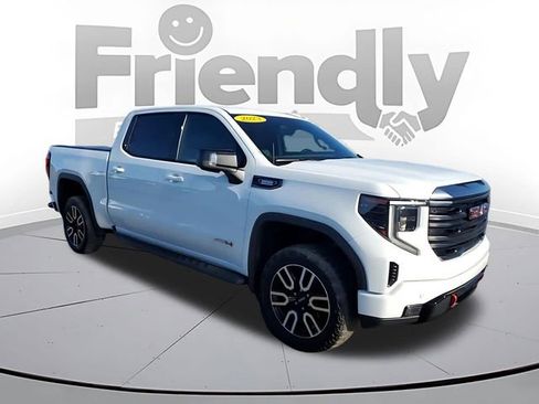 Used 2023 GMC Sierra 1500 AT4 w/ AT4 Premium Package AWD/4WD image 7