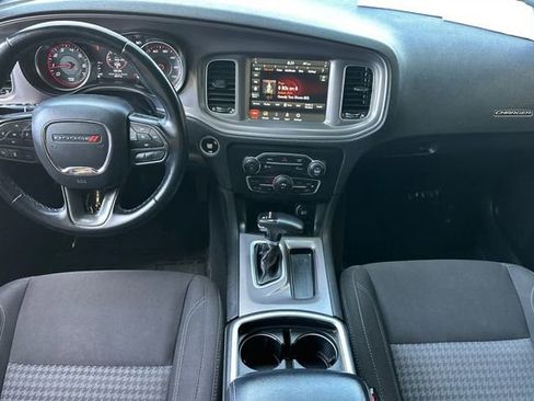 Used 2023 Dodge Charger SXT RWD image 15