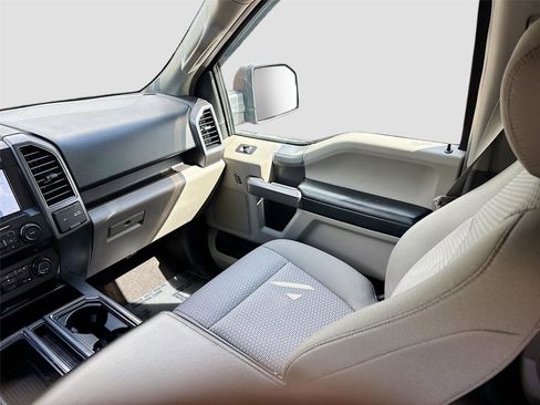 Used 2020 Ford F150 XLT w/ Equipment Group 302A Luxury image 24