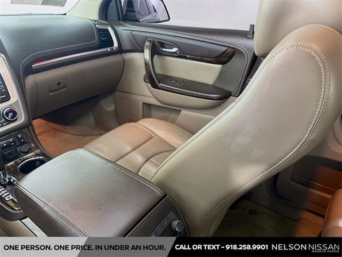 Used 2016 GMC Acadia Denali image 25