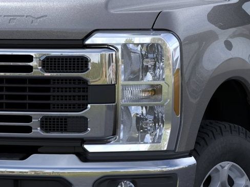 New 2026 Ford F350 XLT w/ 360-Degree Camera Package AWD/4WD image 18