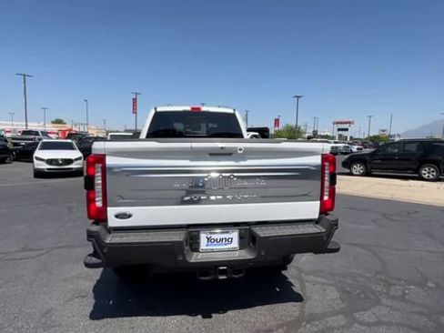 Used 2025 Ford F350 King Ranch AWD/4WD image 6