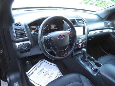 Used 2018 Ford Explorer Limited w/ Equipment Group 301A image 23