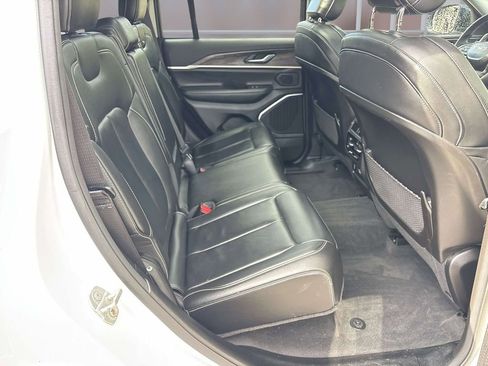 Used 2022 Jeep Grand Cherokee Limited 4xe AWD/4WD image 18