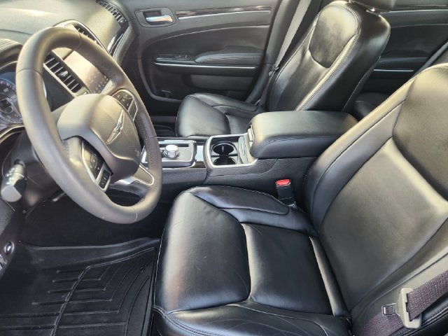 Used 2023 Chrysler 300 Touring L w/ Popular Equipment Group AWD/4WD image 14