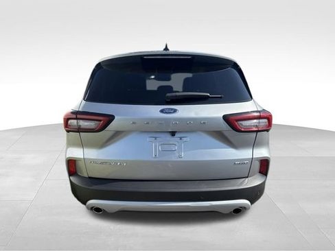 Used 2023 Ford Escape Platinum AWD/4WD image 13