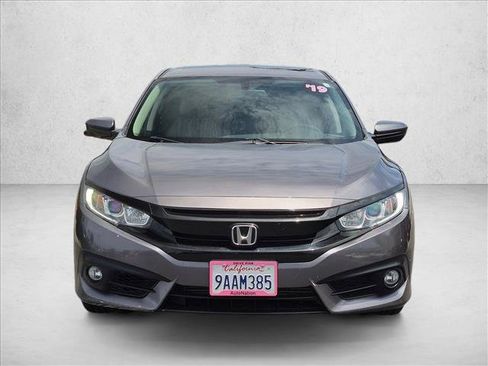 Used 2018 Honda Civic EX-L image 3