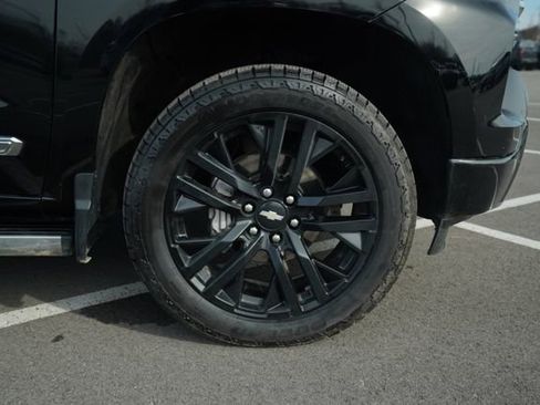 Used 2024 Chevrolet Silverado 1500 High Country image 48