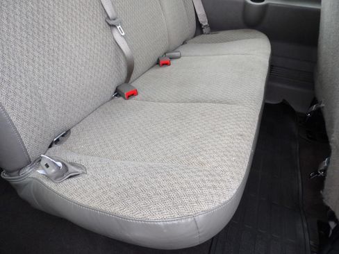 Used 2025 Chevrolet Express 3500 LT w/ LT Preferred Equipment Group RWD image 32