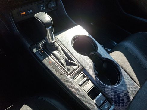 Used 2023 Honda Civic Sport image 18