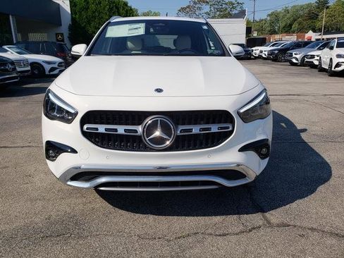 New 2025 Mercedes-Benz GLA 250 4MATIC image 3