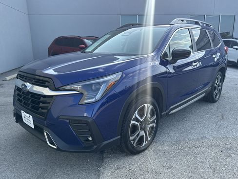 Certified 2026 Subaru Ascent Touring AWD/4WD image 7