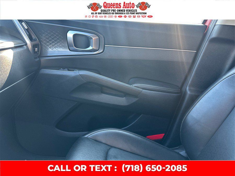 Used 2021 Kia Sorento S AWD/4WD image 23