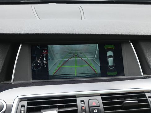 Used 2013 BMW 535i Gran Turismo xDrive image 13