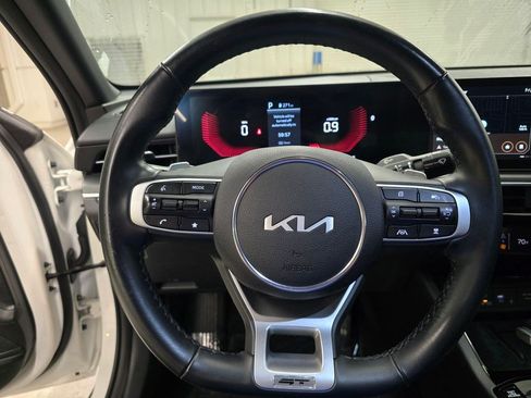 Used 2025 Kia K5 GT FWD image 17