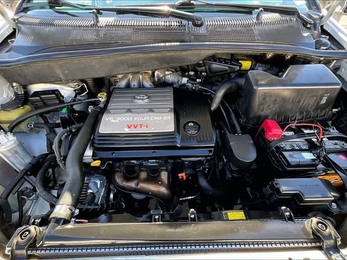 Used 2003 Toyota Sienna XLE image 30