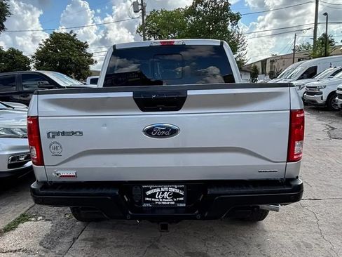 Used 2015 Ford F150 XLT w/ Equipment Group 302A Luxury RWD image 4